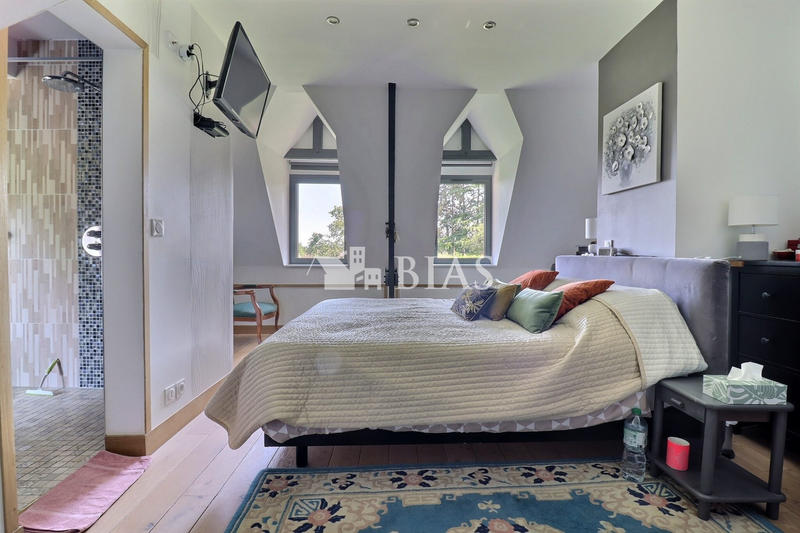 Maison - 175 m² - 7 pièces