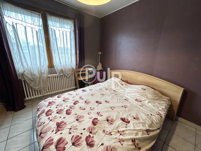 Maison - 105 m² - 4 pièces