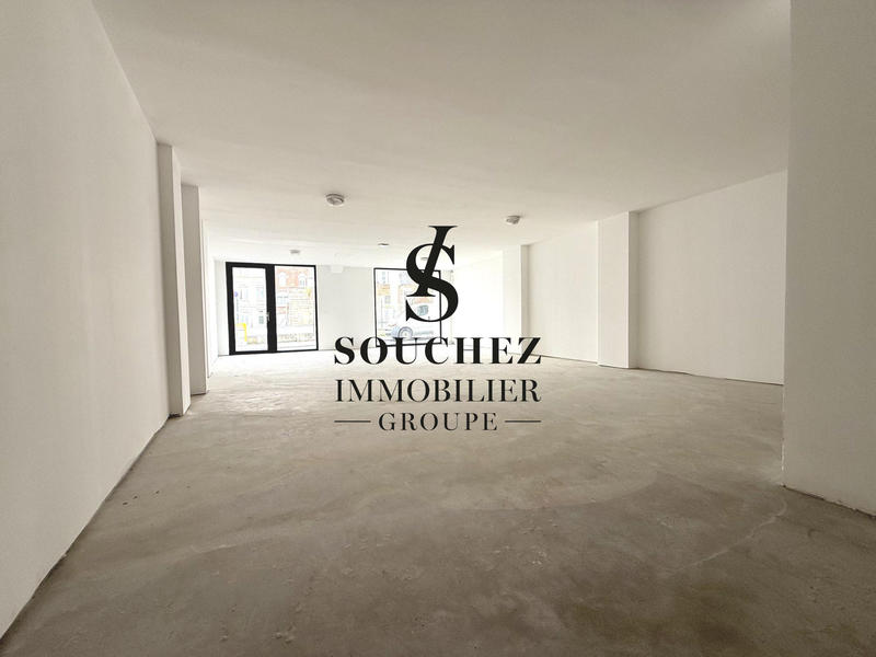 Local commercial - 78 m² - 1 pièce