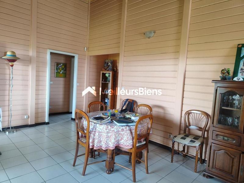 Maison - 107 m² - 4 pièces