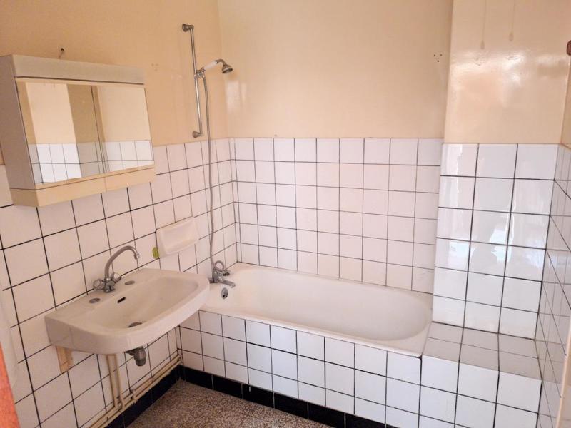 Maison - 142 m² - 7 pièces