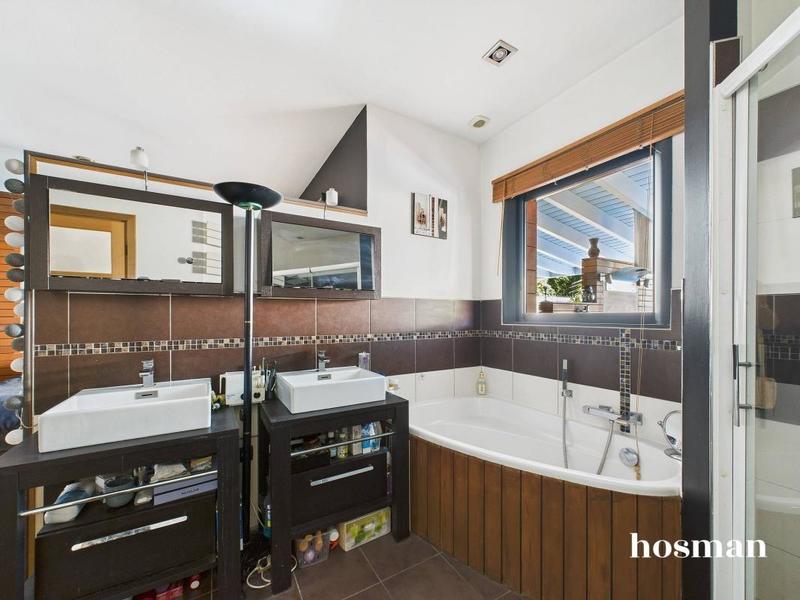 Maison - 160 m² - 6 pièces