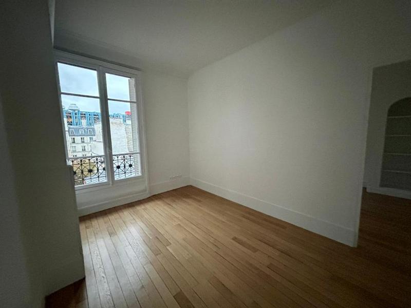 Appartement - 137 m² - 5 pièces