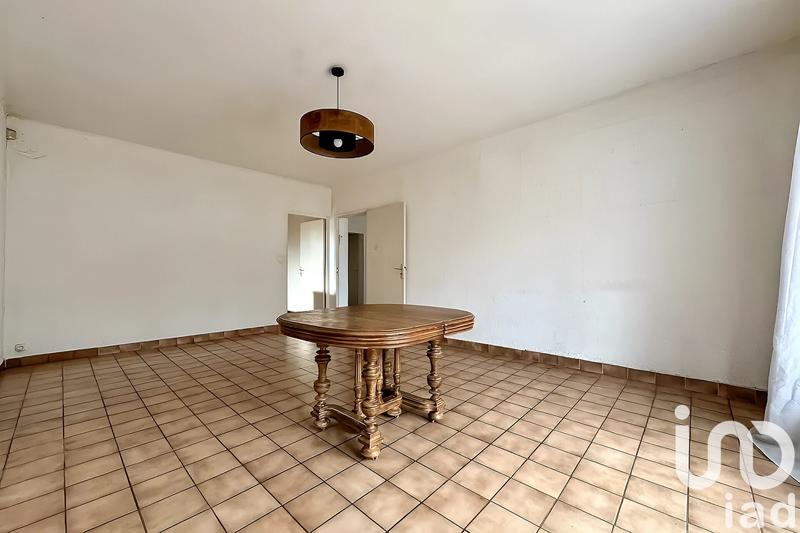 Appartement - 90 m² - 4 pièces