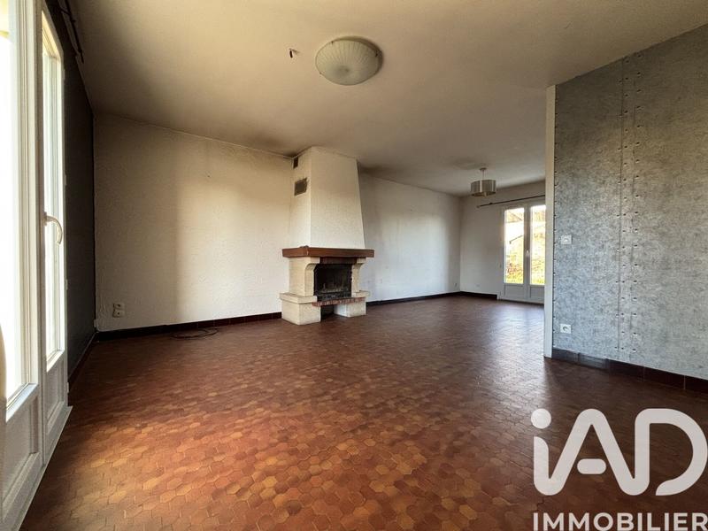 Maison - 94 m² - 5 pièces