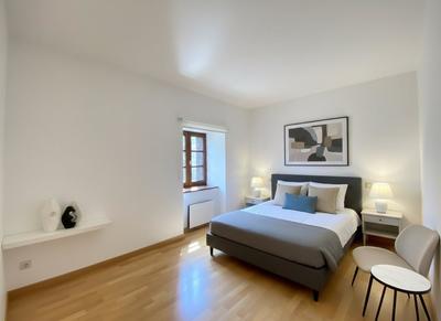 Appartement - 112 m² - 4 pièces