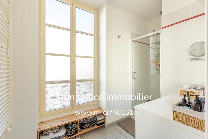 Appartement - 60 m² - 2 pièces