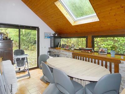 Maison - 129 m² - 6 pièces