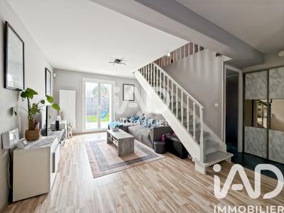 Maison - 76 m² - 4 pièces