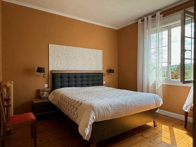 Maison - 150 m² - 7 pièces