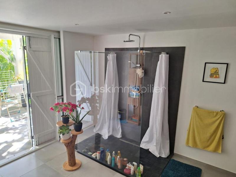 Villa - 163 m² - 5 pièces