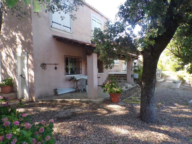 Maison - 97 m² - 5 pièces