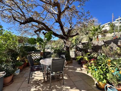 Maison de ville - 78 m² - 4 pièces