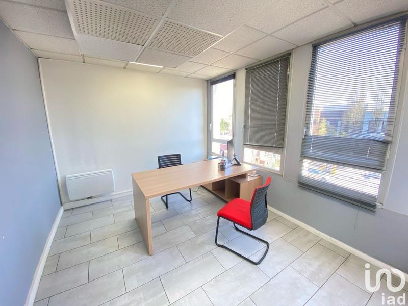 Bureau - 600 m²