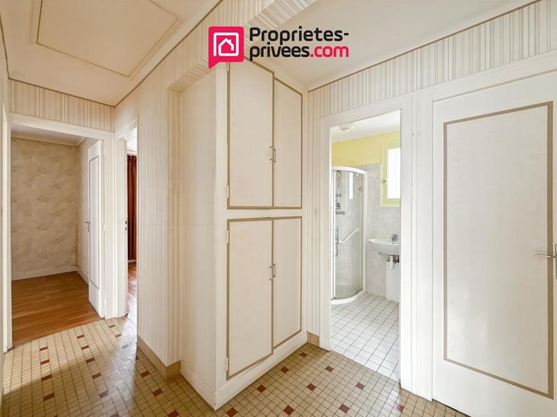 Maison - 104 m² - 5 pièces