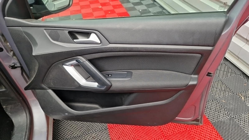 Peugeot 308 Sw Bluehdi 130ch Ss Bvm6 Allure