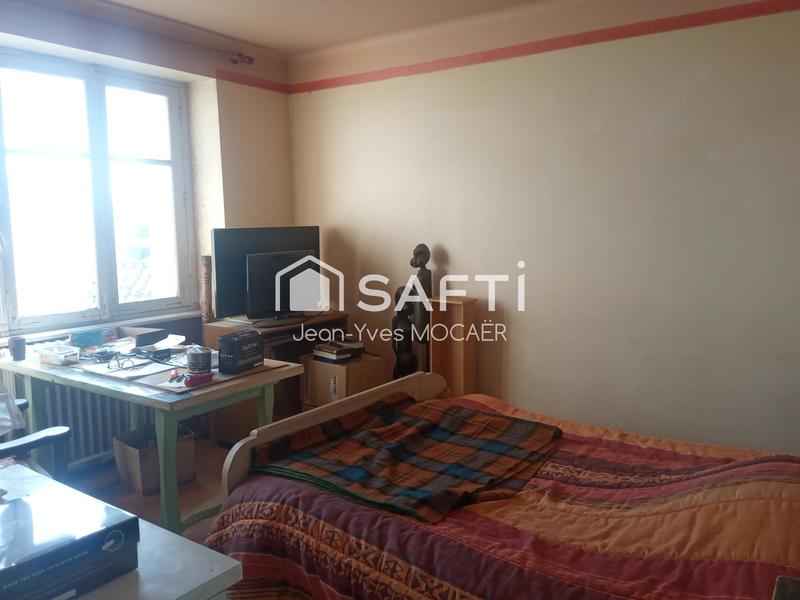 Maison - 150 m² - 9 pièces