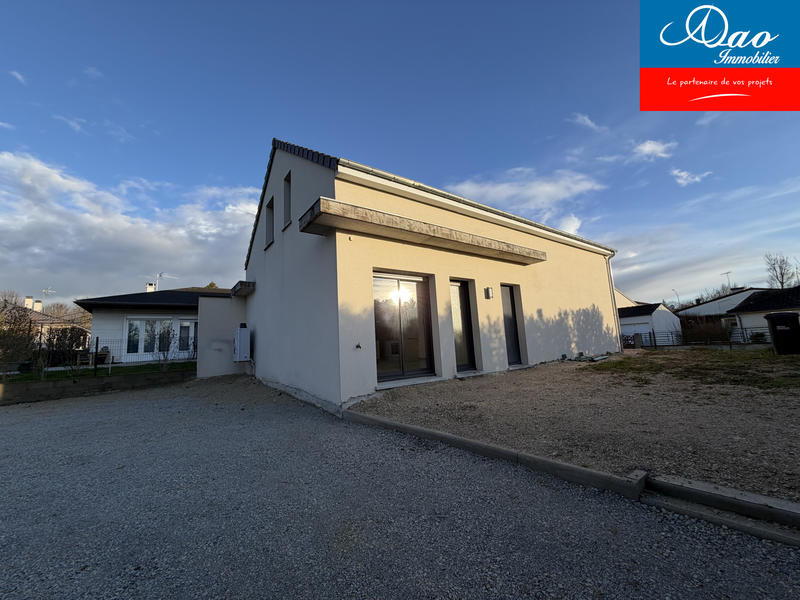 Maison - 105 m² - 5 pièces