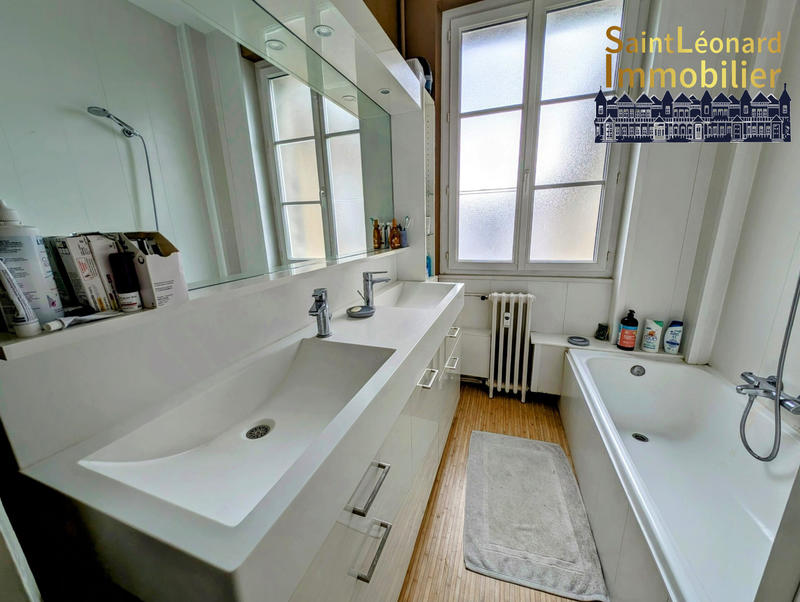 Appartement - 98 m² - 4 pièces