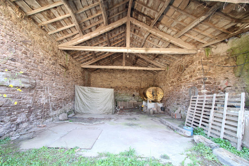 Maison - 235 m² - 8 pièces