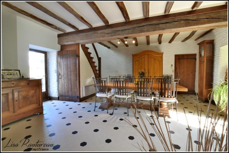 Propriété - 450 m² - 16 pièces