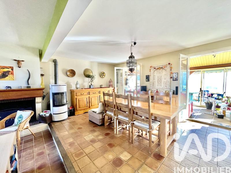 Maison - 150 m² - 5 pièces