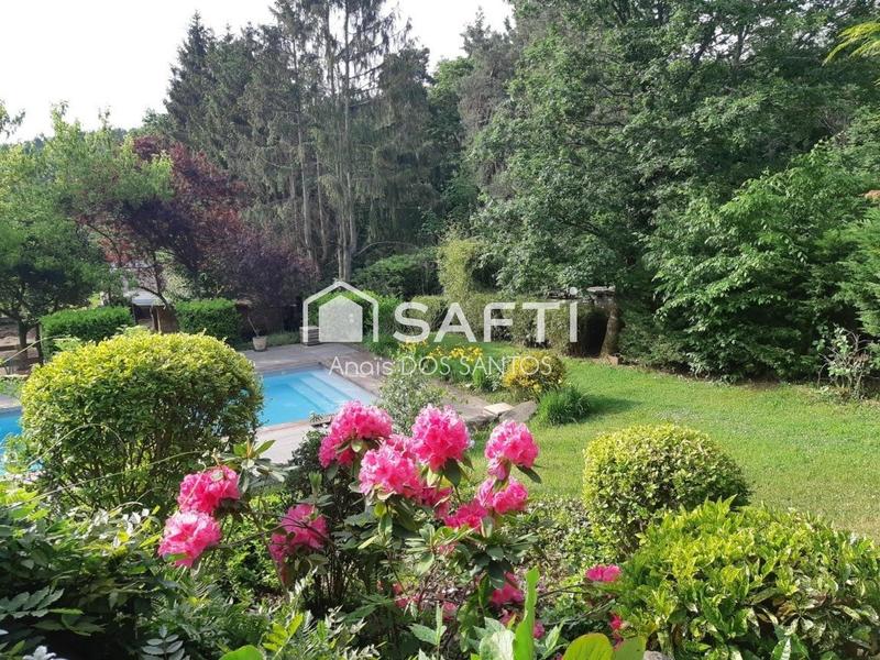 Maison - 170 m² - 5 pièces