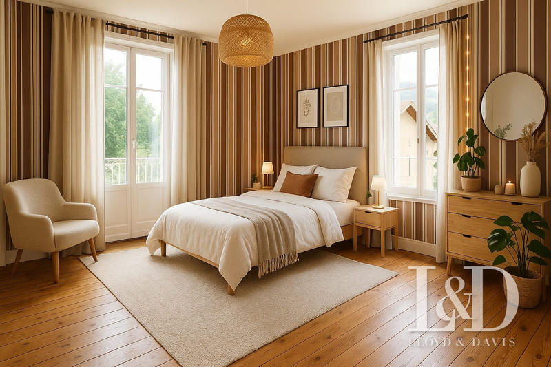 Maison - 237 m² - 10 pièces