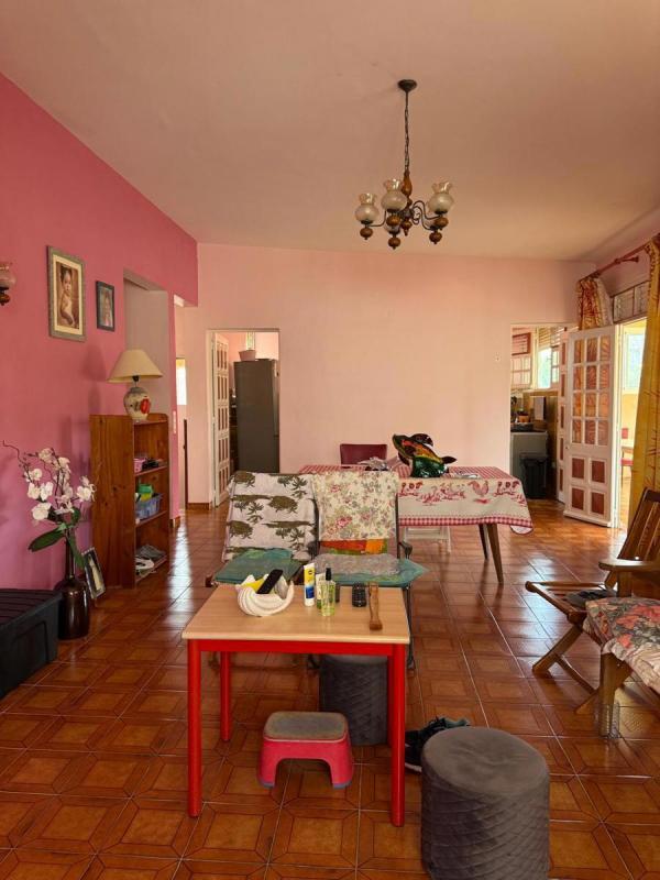 Maison - 161 m² - 6 pièces