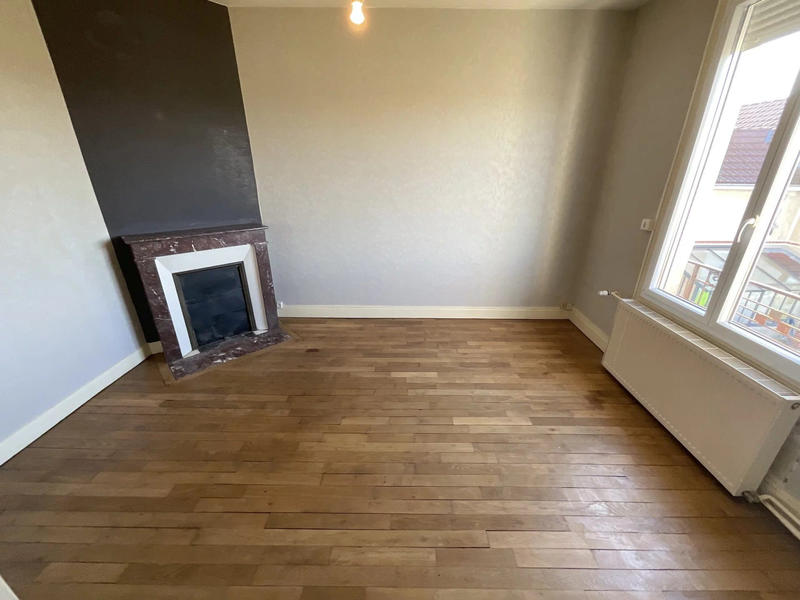 Maison - 76 m² - 4 pièces