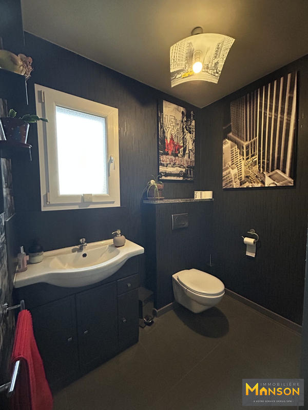 Maison - 150 m² - 5 pièces