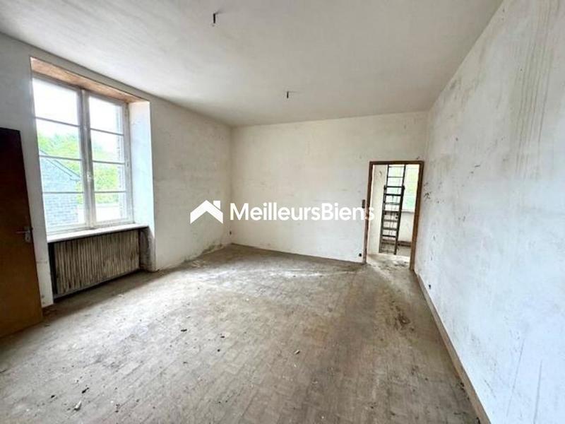 Maison - 140 m² - 9 pièces
