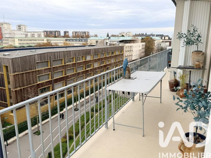 Appartement - 87 m² - 3 pièces