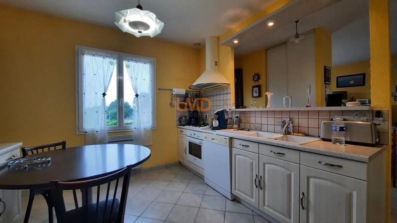 Maison - 123 m² - 6 pièces