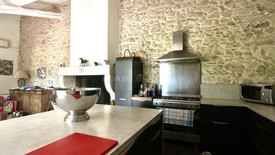 Maison - 230 m² - 7 pièces