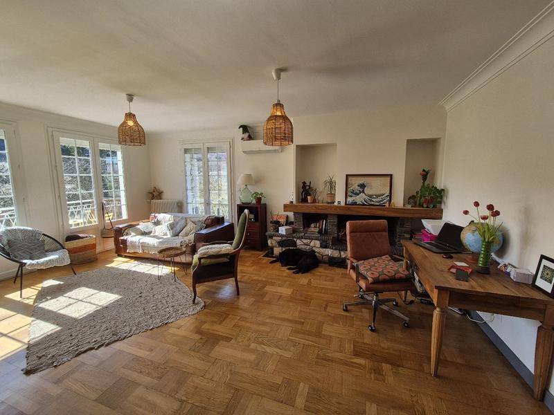 Maison - 155 m² - 6 pièces