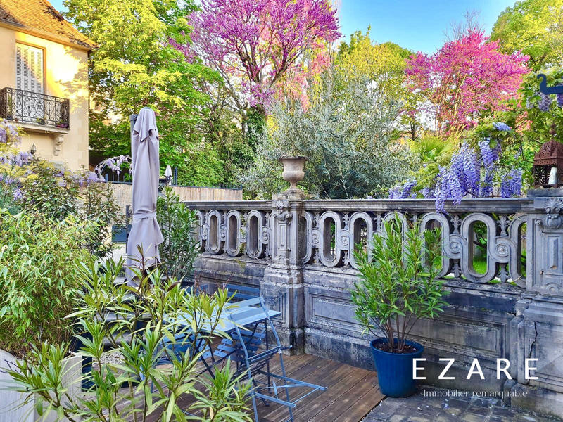 Appartement - 90 m² - 5 pièces