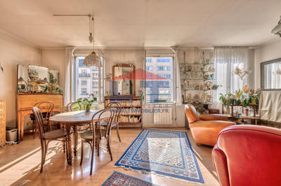 Appartement - 81 m² - 3 pièces