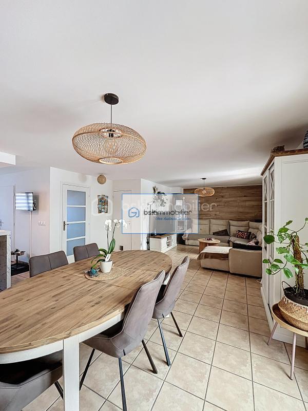 Maison traditionnelle - 130 m² - 5 pièces