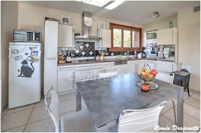 Maison - 120 m² - 4 pièces