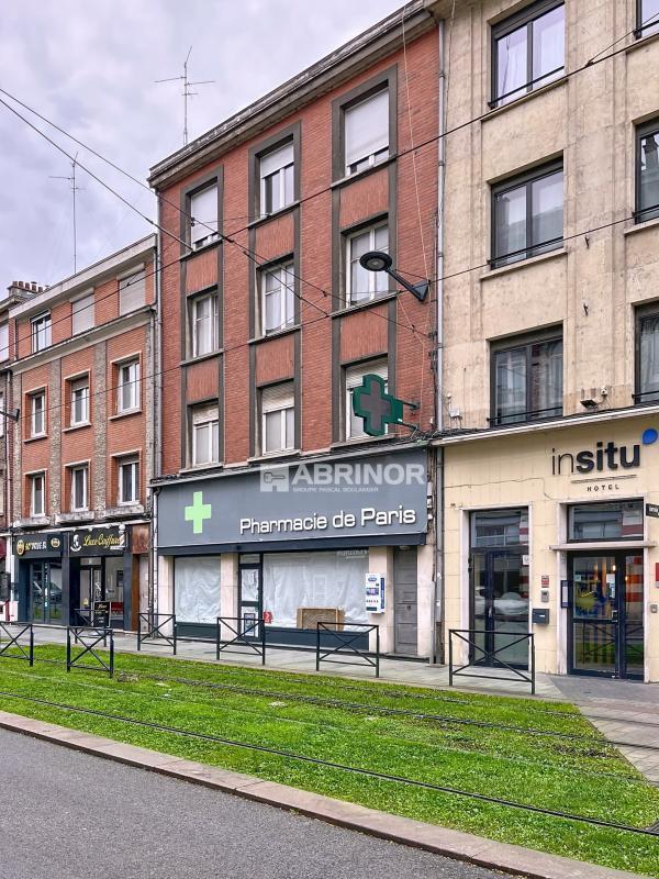 Appartement - 80 m² - 3 pièces