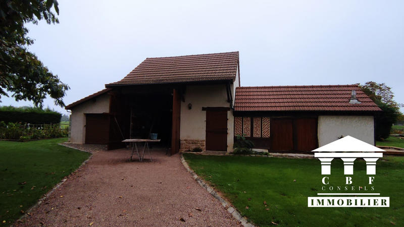 Maison ancienne - 208 m² - 9 pièces