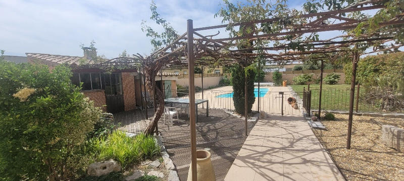 Villa - 101 m² - 6 pièces