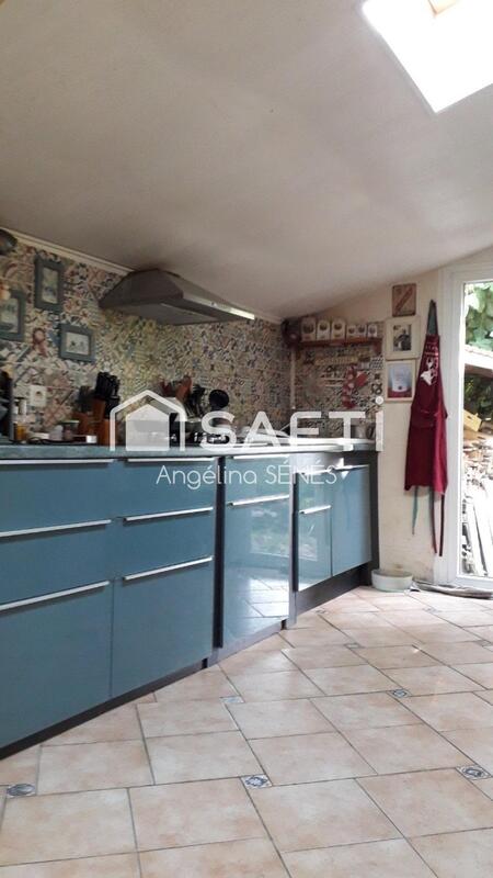 Maison - 195 m² - 7 pièces