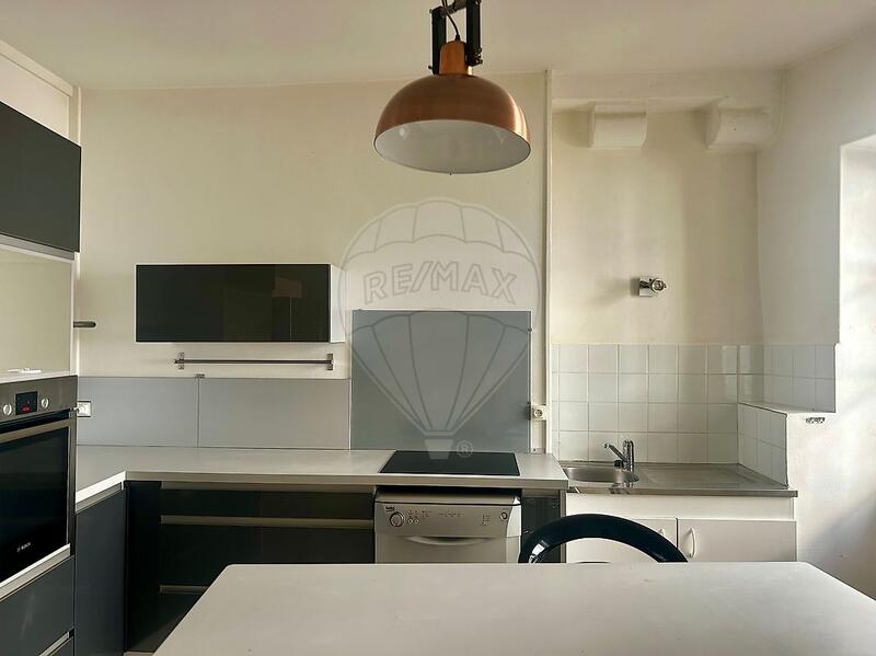 Appartement - 95 m² - 3 pièces