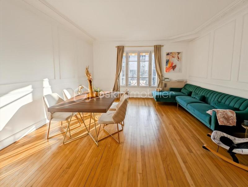 Appartement - 89 m² - 3 pièces