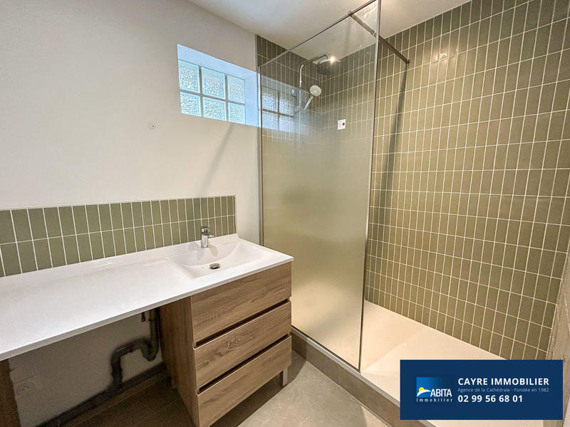 Appartement - 75 m² - 3 pièces