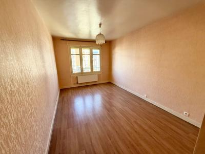 Appartement - 92 m² - 4 pièces