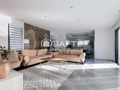 Maison - 125 m² - 4 pièces