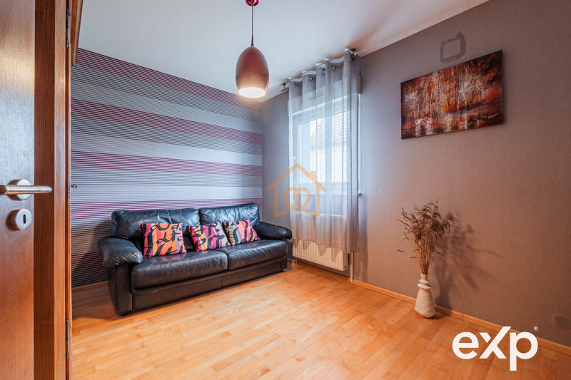 Maison - 185 m² - 6 pièces